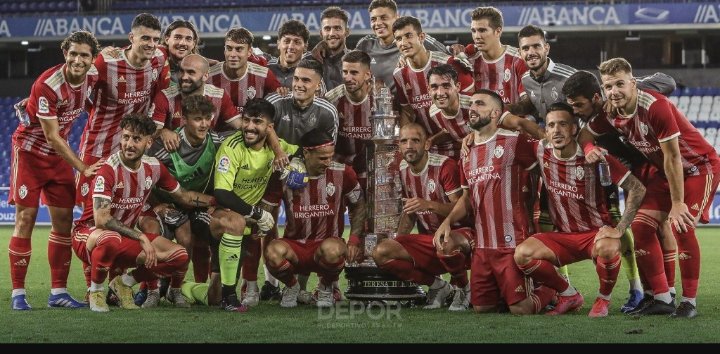 Ponfe4ever's tweet photo. La última vez q ganamos un torneo en pretemporada la temporada no salió mal... https://t.co/sXcyRKuwP6