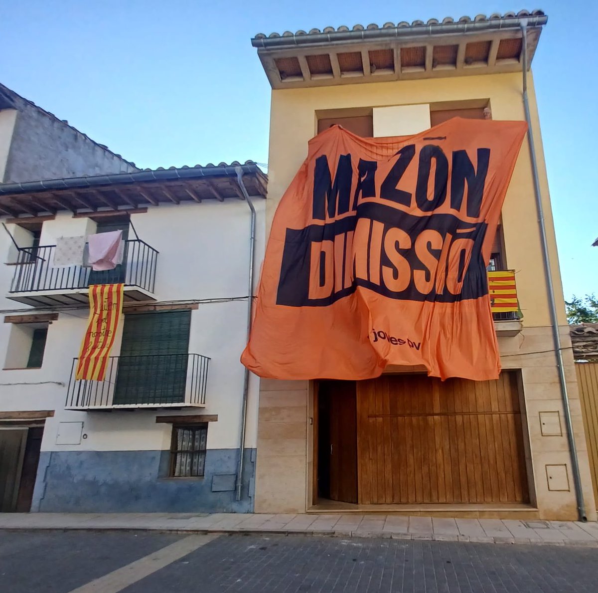JovesPV's tweet image. Visca l’@AplecdelsPorts i #MazónDimissió!