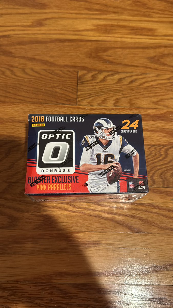 PizzosCards's tweet image. 2018 Panini Donruss Optic Football Blaster Box Factory Sealed Lamar Josh Allen Baker
$175