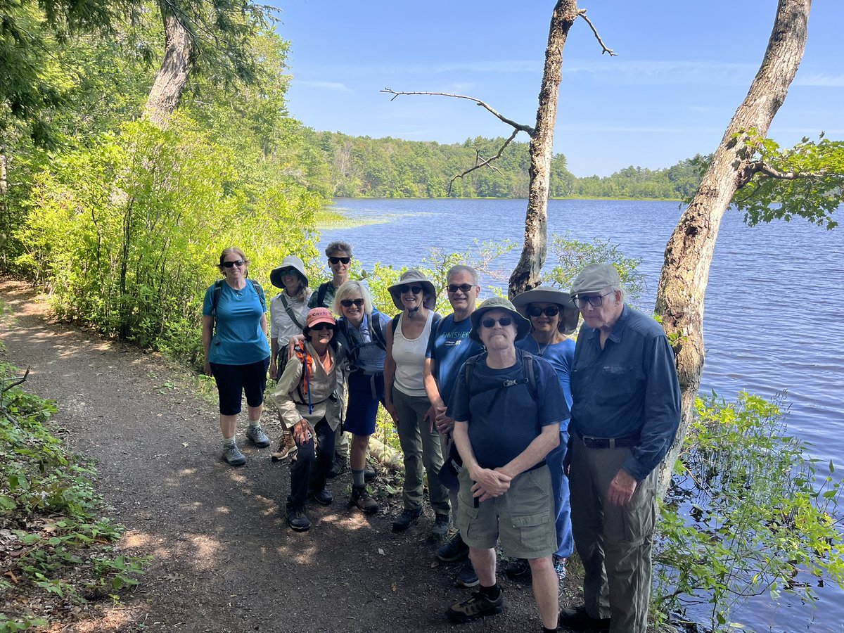 MarcHurBoston's tweet photo. Part two of a pretty extraordinary hike on the North Shore that starts at a college campus. #GordonCollege #Wenham 

@AMCLocalWalks https://t.co/aCef4dknmM