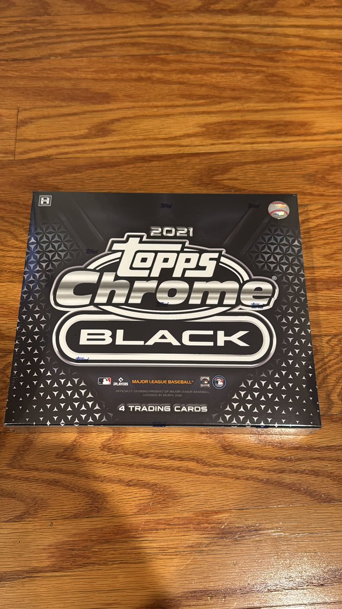 PizzosCards's tweet image. 2021 Topps Chrome Black Hobby $125