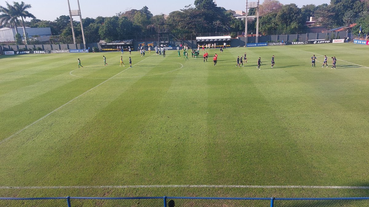 elvinkobs's tweet image. Descanso:
TRINIDENSE 0 - 1 LIBERTAD
⚽️ Hugo Fernández
Torneo Clausura - fecha 4.
📻 #650AM
radiouno.com.py
98.1 FM Transcontinental en Alto Paraná
103.3 FM Urundey en Amambay