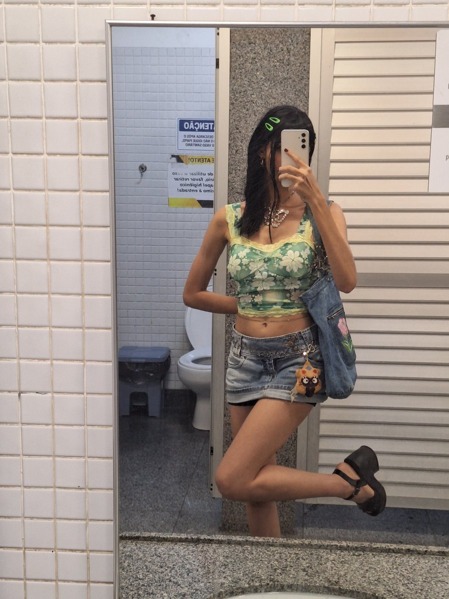 YUTAG4DO's tweet image. look de hj