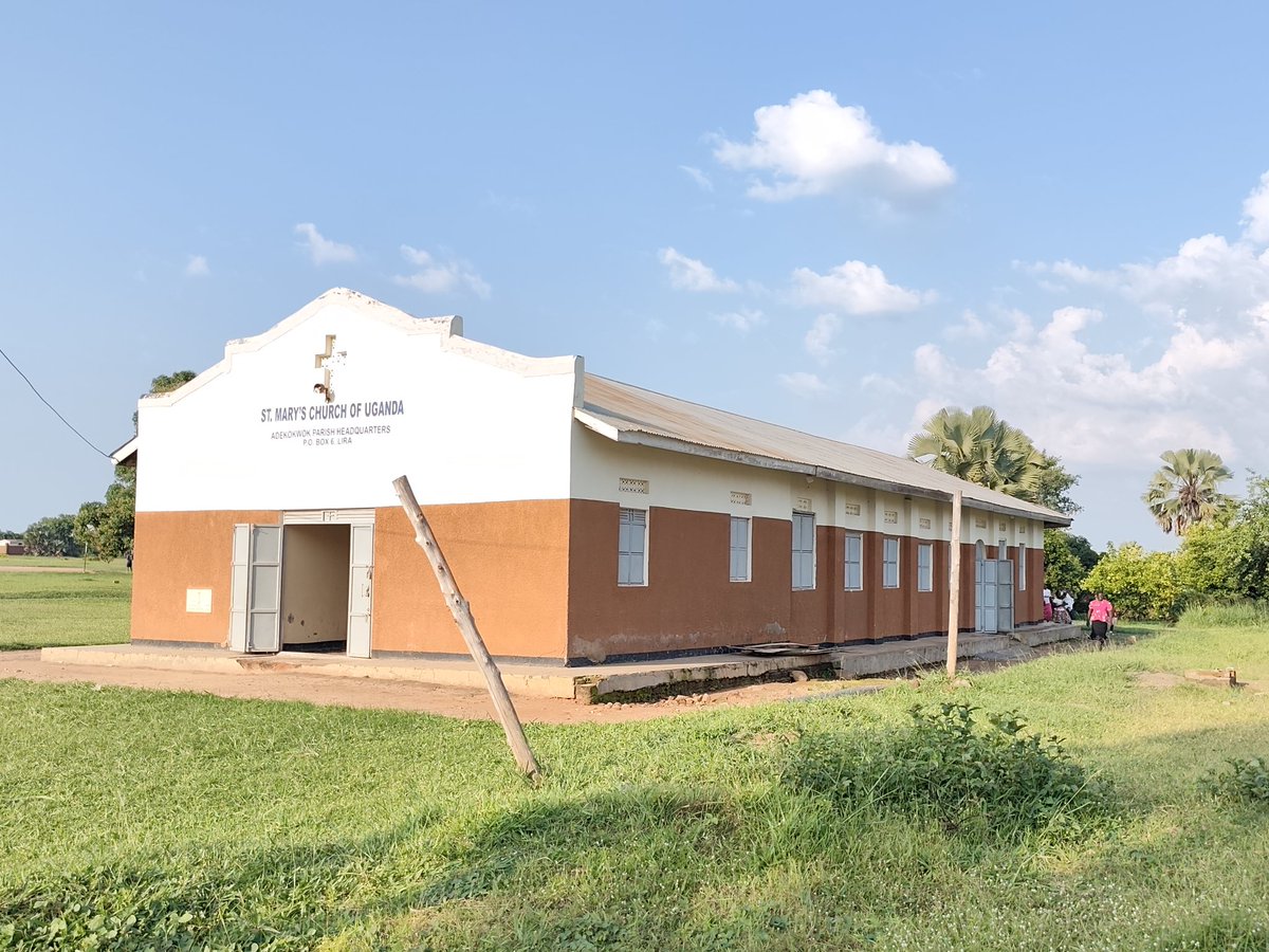 Archbp_COU's tweet image. This evening, together with my brother Bishop Prof Alfred Olwa, we made a brief visit to St Mary's Adekokwok @ChurchofUganda_.
Hon Sam Engola with support from his friends, is building a magnificent Church. They began construction in March this year and hope to finish it by the…