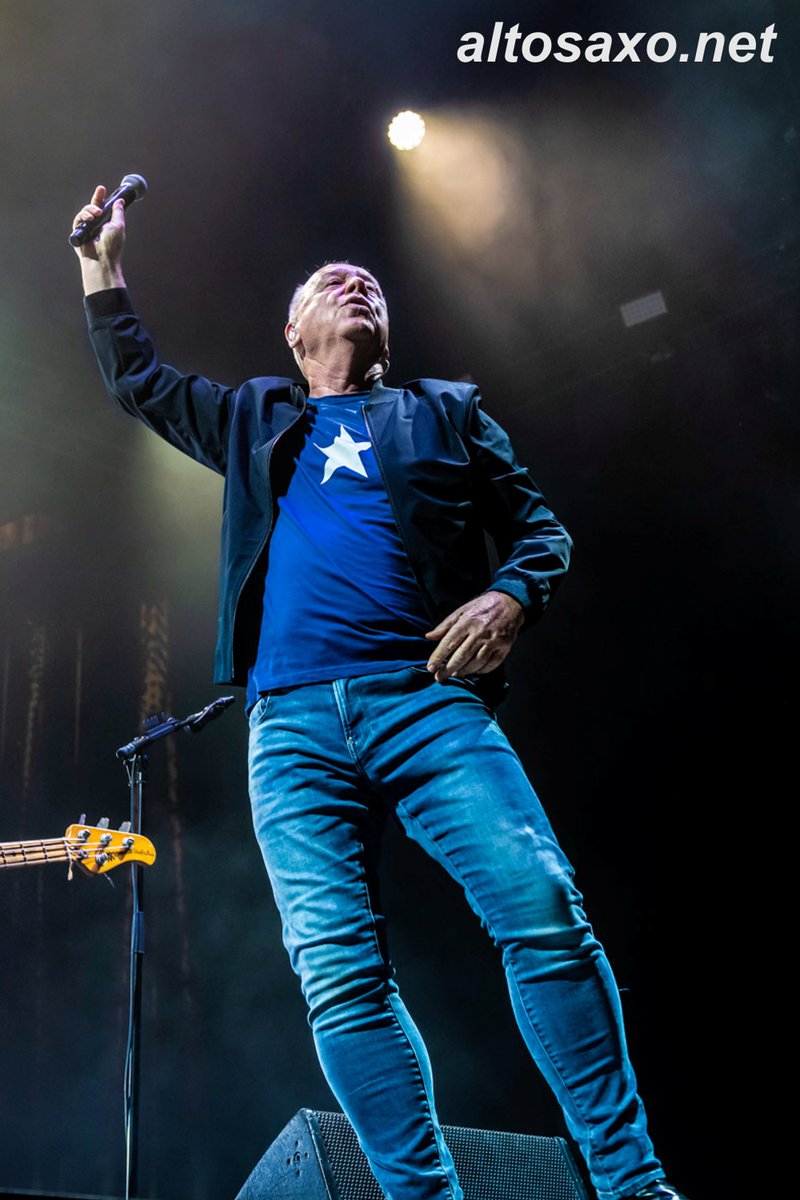 AltosaxoMusic's tweet image. Jim Kerr of Simple Minds performs at Lucca Summer Festival 2025 at Piazza Napoleone in Lucca, Italy on July 24, 2025.
ALTOSAXO Music Apparel
altosaxo.net