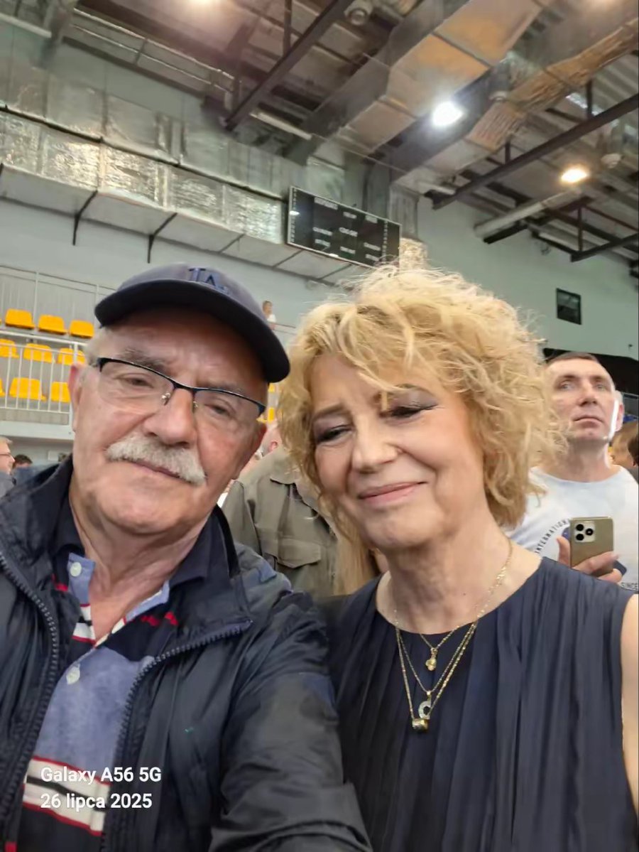 BogdanKucharsk7's tweet image. Pabianice, spotkanie z Premierem, D.Tuskiem.
26.07.2025.
Fantastyczna atmosfera, ludzie. Jest siła i moc. Pomimo przeciwności, walczymy dalej, ani jednego kroku wstecz. 🇵🇱🇪🇺💪💪✌️