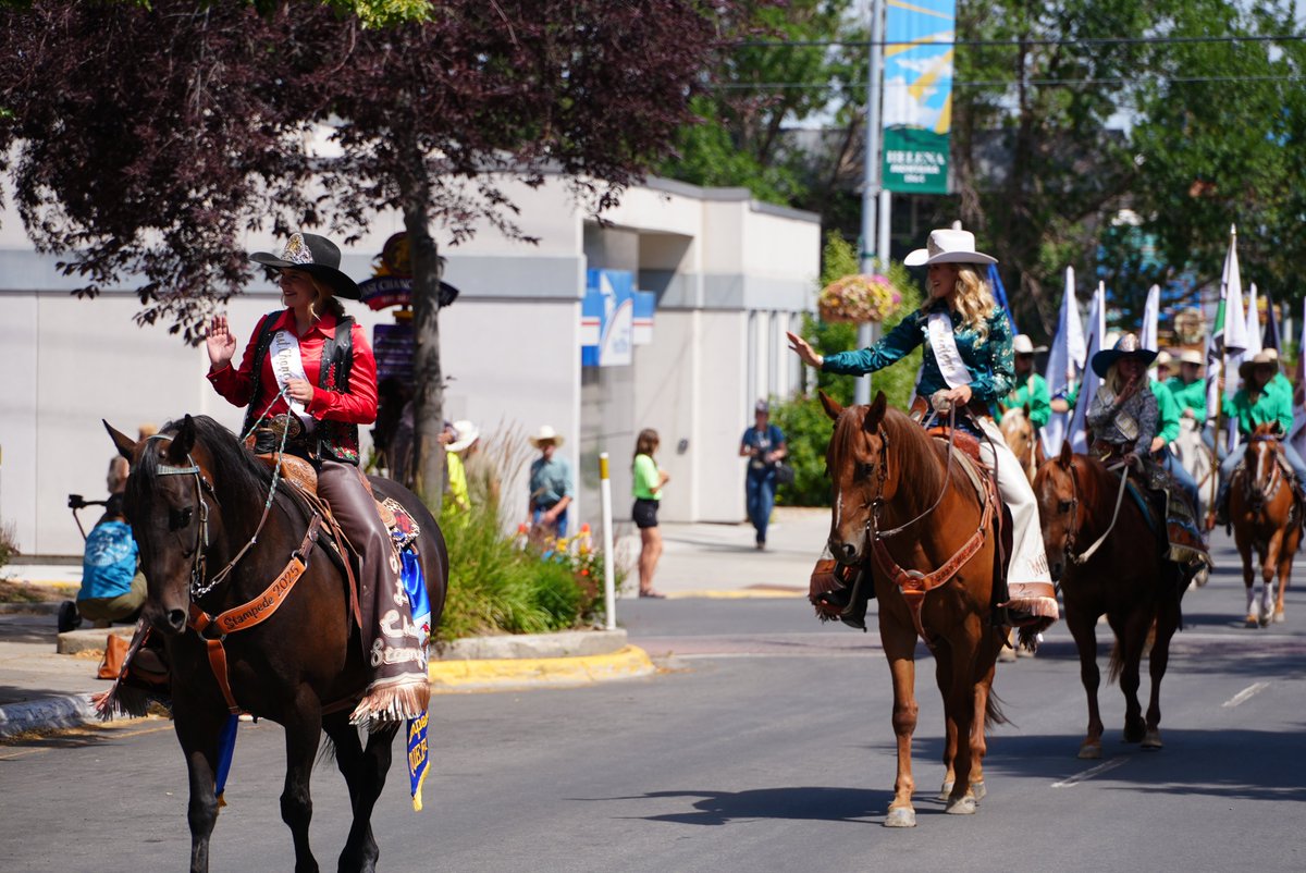 JSAmbarian's tweet image. Some scenes from today's Last Chance Stampede parade in downtown #HelenaMT. #MTNews