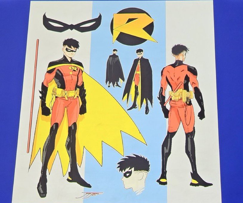 VegetaIV's tweet image. If they're not sending this nigga Tim Drake to New York City I seriously question why he has all the design motifs of Jace Fox's Batman suit 😭