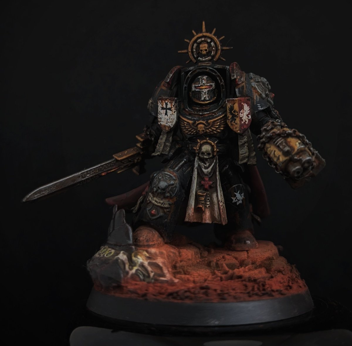Marshall of the Black Templars 

#WarhammerCommunity 
#spacemarine2