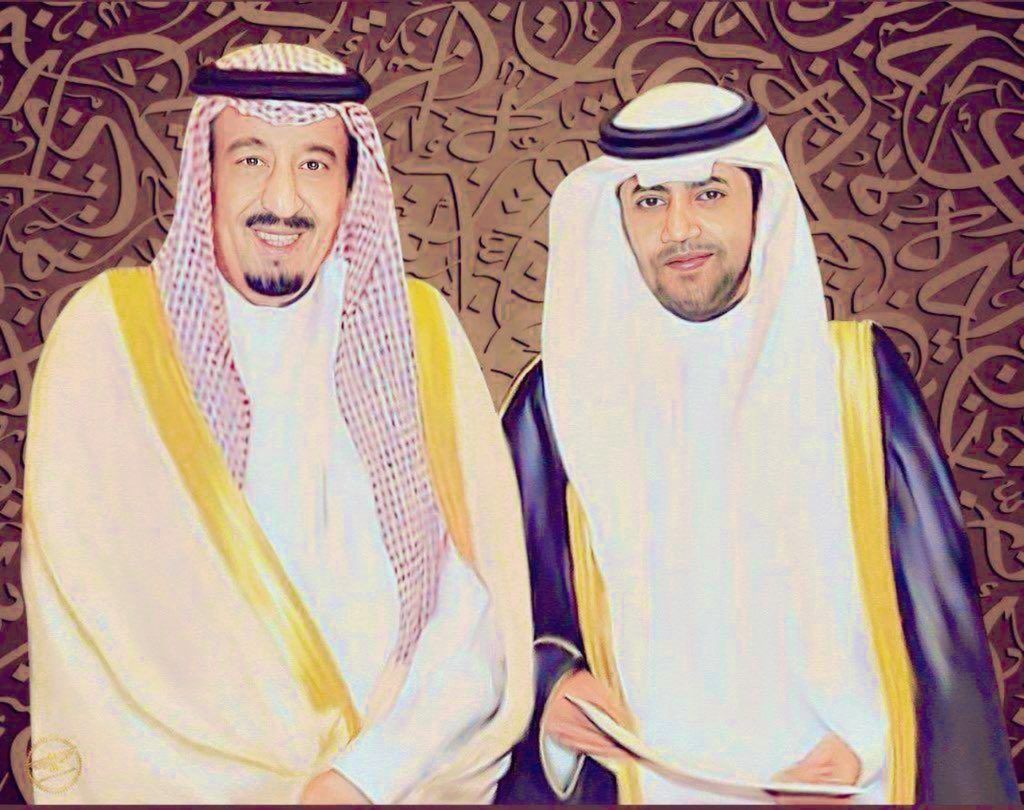 في زحمة الناس والعالم وصجتها
والله مانساك في شعري وببياتي
//
النفس لو هي بضيقتها وسجتها
مكانتك داخل عيوني وفي ذاتي
//
على البسيطه وومشاها وصجتها
ما انساك من صادق اشواقي ودعواتي
//
في عمرة المسلم ونفسي وحجتها
انت افخم الناس وانت اطيب علاقاتي
//
من قاضي الناس عازتها وحاجتها؟