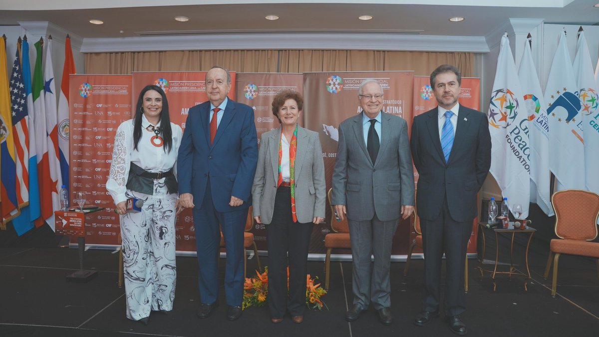 📸 Primera parte de los momentos del #ForoEstratégico: expresidentes y líderes en San José definen el rol de América Latina en el nuevo orden global. 🌎👇