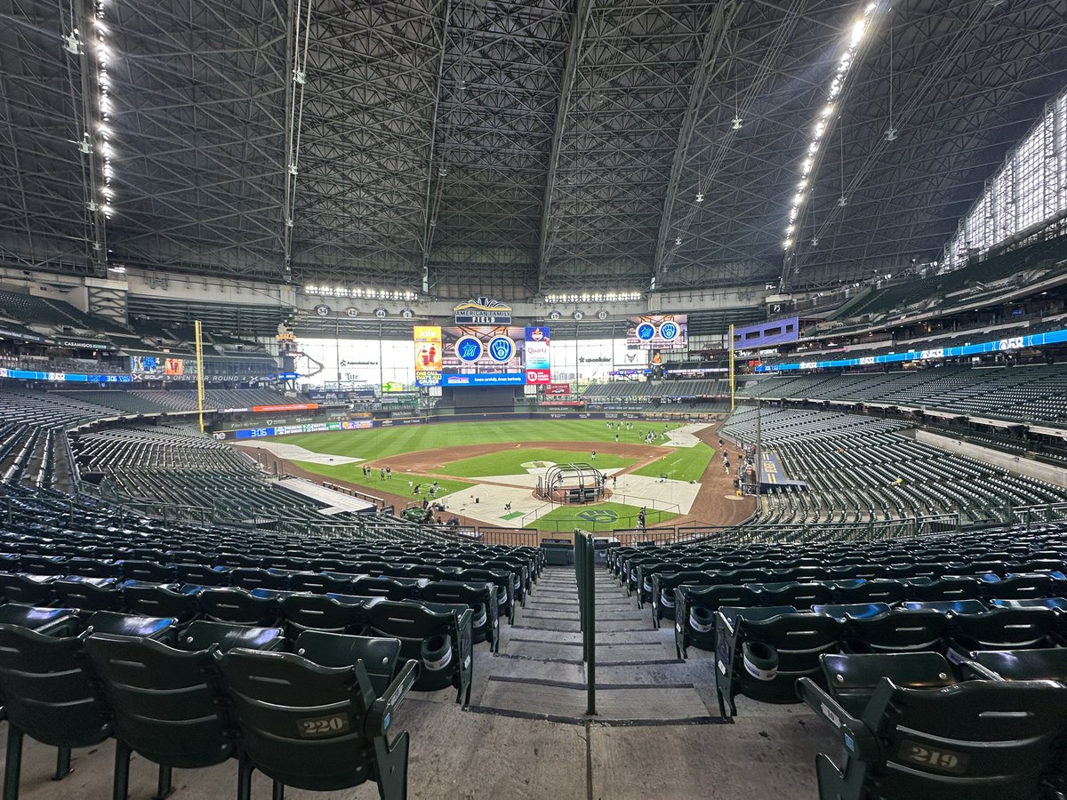 tracebrowning's tweet image. Fish v Crew game 2 coming up