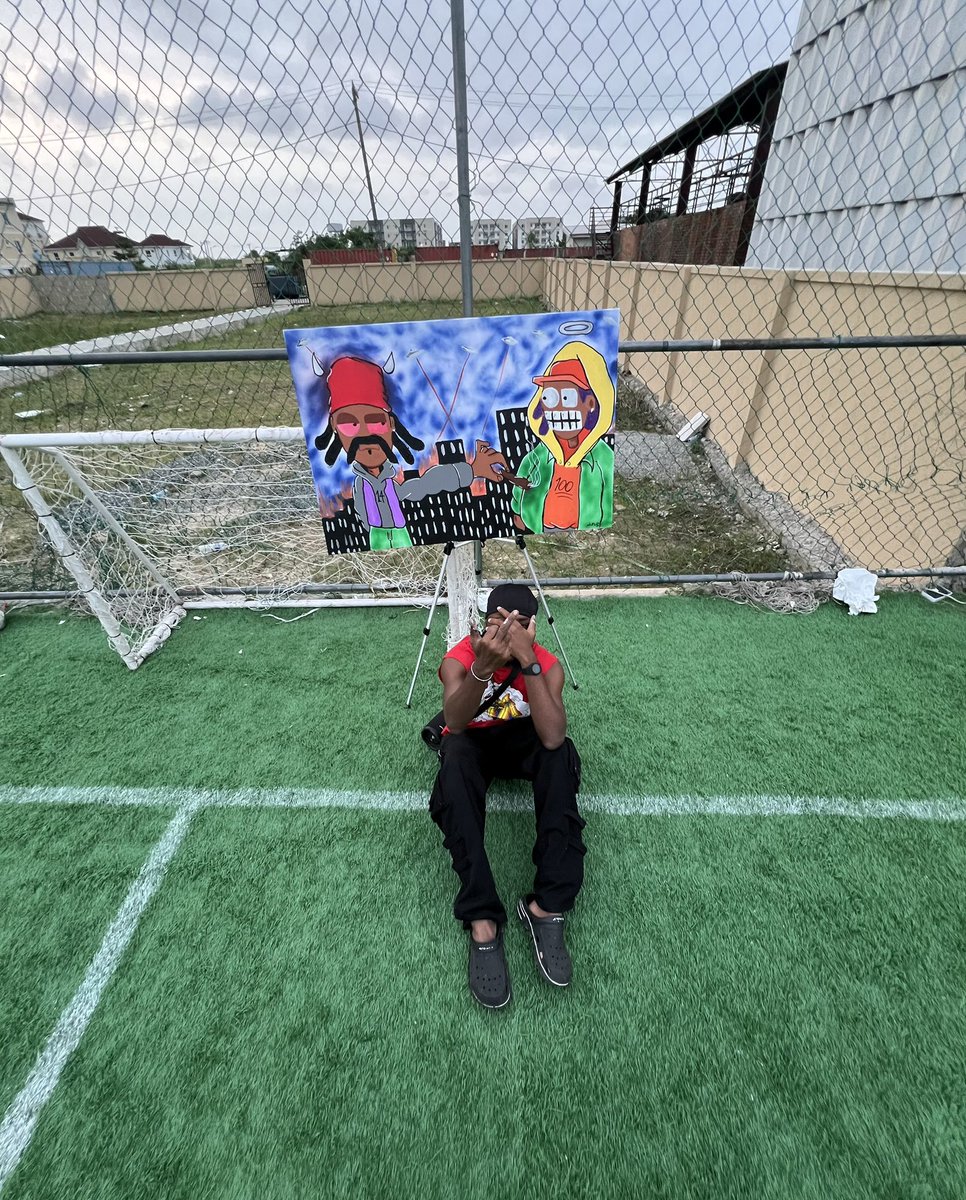 sketchgodd's tweet image. quick freestyle on a canvas with my bro today 

🚫🚭