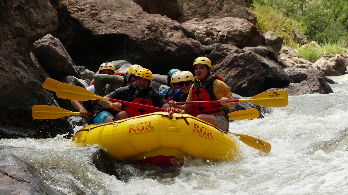 Inmanity_US's tweet image. I don't usually post about my trips but we went whitewater rafting yesterday and it was EPIC. We literally wrapped our boat around a rock and somehow got off the rock without flipping...only to slam into another rock 3 milers later and careen into 15 360s - again without…