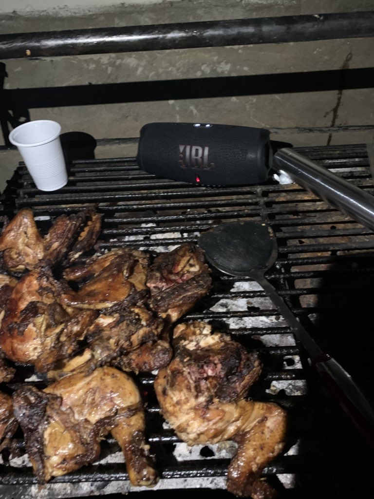 BrianVags's tweet image. After work we try to connect with family