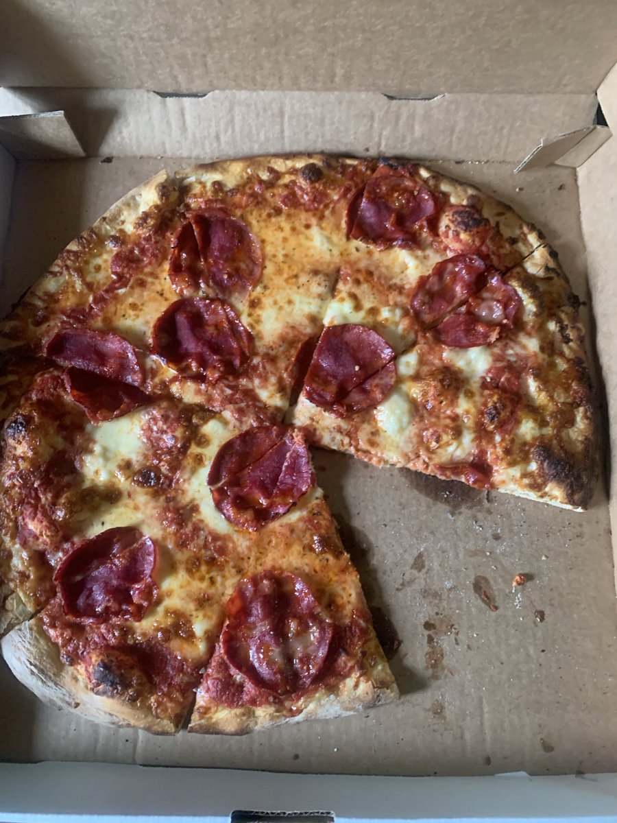 ZionLionRyan's tweet image. steak should be rare
pizza should be well done
i dont make the rules i just enforce them