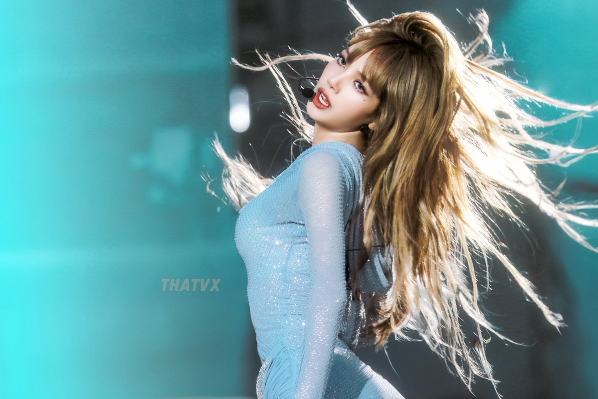 thatvvxxx's tweet image. 250723
DEADLINE TOUR in Toronto
#LISA #리사 #ลิซ่า
#DEADLINEinToronto_LISA #BLACKPINK_DEADLINE @wearelloud #LLOUD @BLACKPINK #BLACKPINK
#블랙핑크