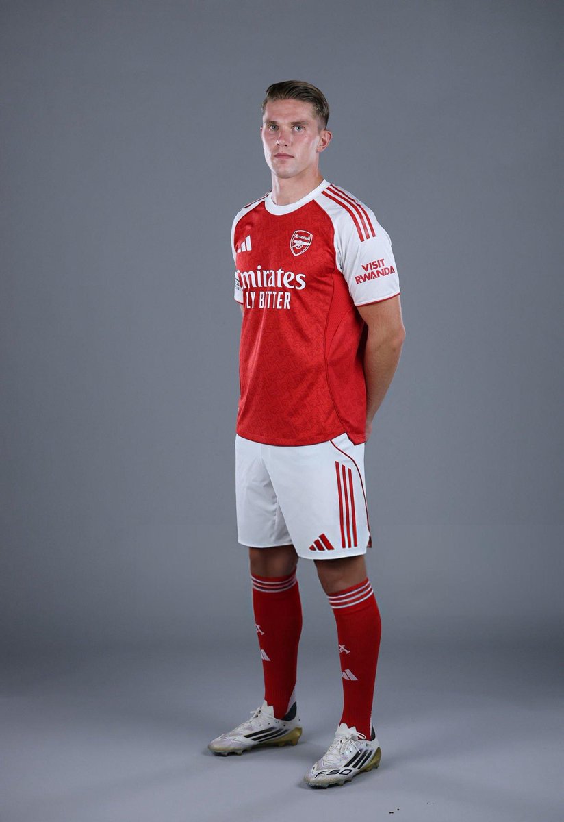 W33ie's tweet photo. Viktor Gyokeres❤️ #AFC https://t.co/fB8XRrnqyX