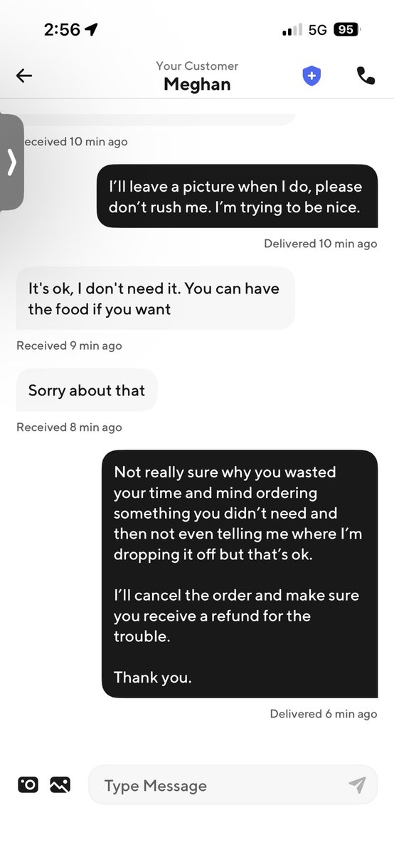 joshhodgeson's tweet image. This is quite possibly the worst logic ive ever heard.
Like bitch, get your own damn food.