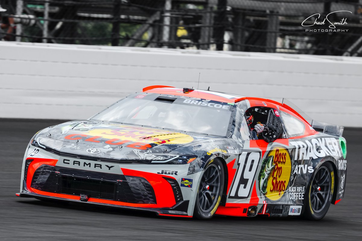 Chad200's tweet image. ✅ @JeffGordonWeb
✅ @TonyStewart
✅ @RyanJNewman
✅ @chasebriscoe
The only Hoosiers to ever qualify on pole position @IMS for the Brickyard 400.
@ToyotaRacing sweeps the top-five spots.
#NASCAR #Brickyard400