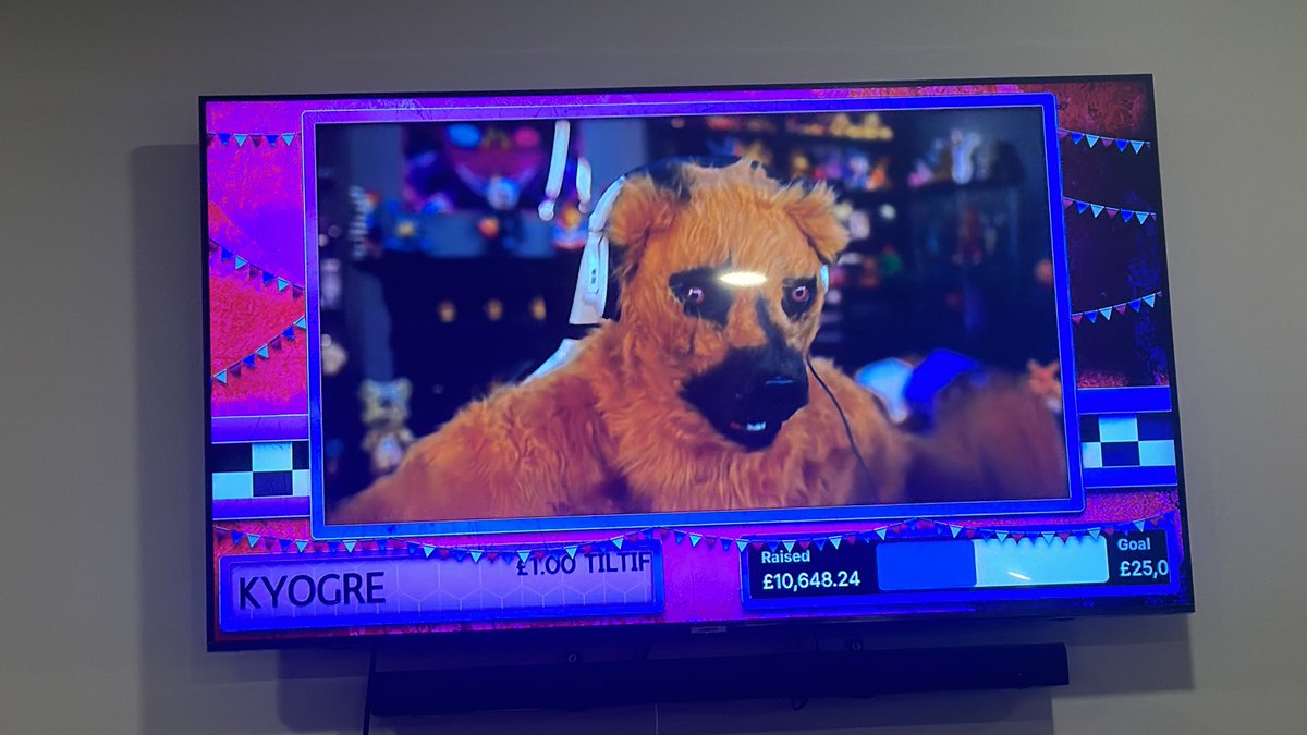 MrClay1983's tweet image. Most surreal experience to watch on the tv