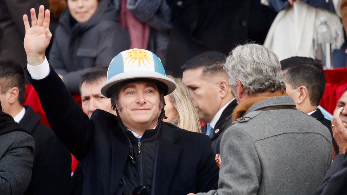 [NUEVO] Javier Milei dijo en su discurso en La Rural: “En 2024 logramos volver a superar las 900 mil toneladas de carne vacuna exportadas”. 

Es #VERDADERO

✍️ <a href="/jotafernan/">Juan M Fernández</a>

#RedFederaldePeriodismoeInnovación