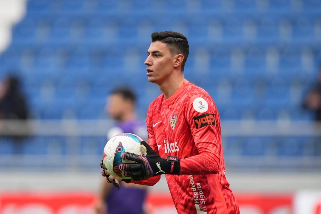 💣 | Lille veut ajouter Berke Özer à son effectif ! 

Bon transfert si ça se fait ! ❤️

[ <a href="/yagosabuncuoglu/">Yağız Sabuncuoğlu</a> ]