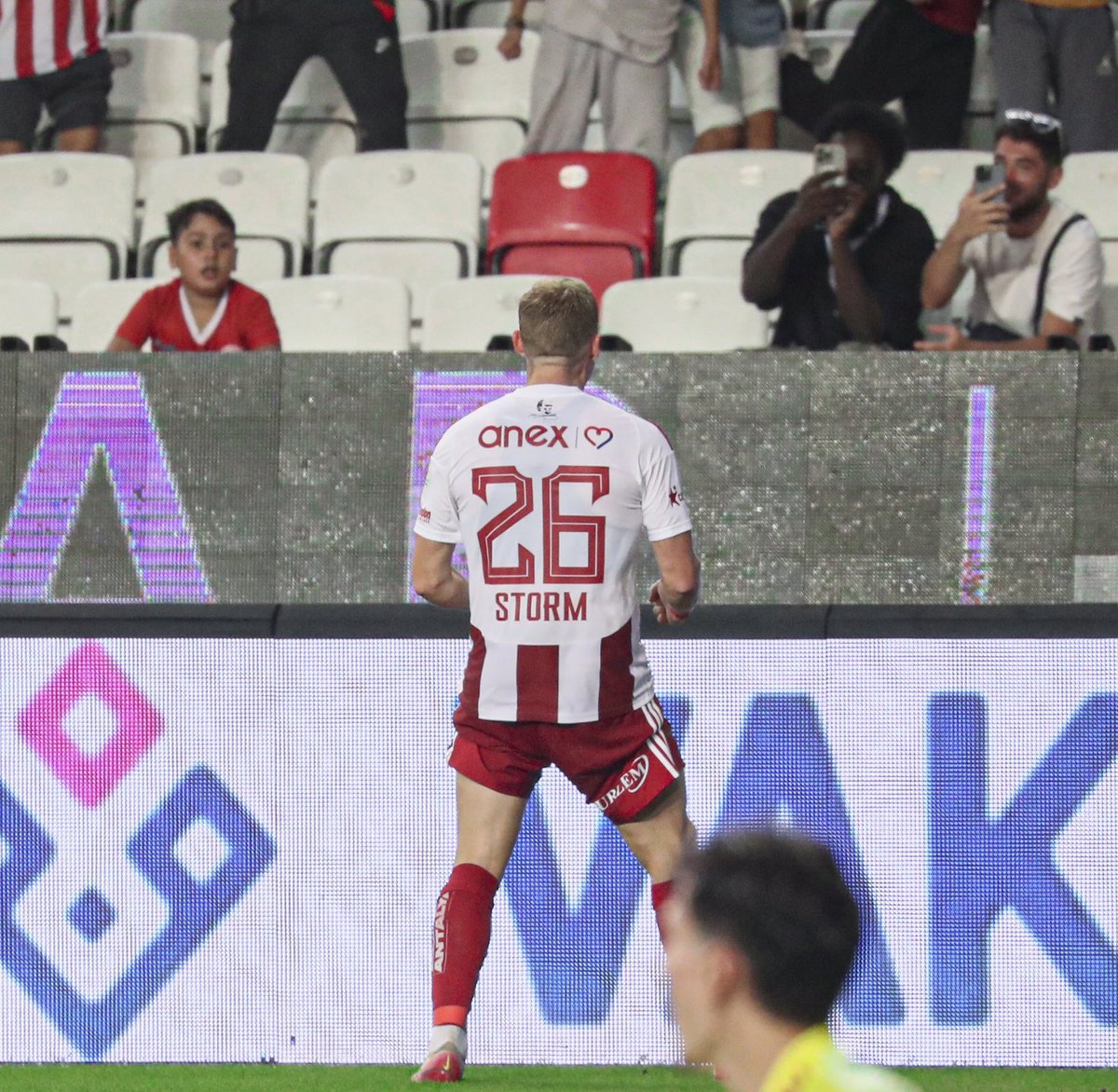 EnginErdem07's tweet image. Farklı Açı ; 

Stormm yaratıcılıkta damga vurdu fakat

Sol Bek K. Pall , Santrafor Cvancara ve Stoper Dhzikiya 

Kısa vadede büyük katkı vereceklerini gösterdiler. 

Bu sezon için önemli kazanımlar Antalyaspor için.