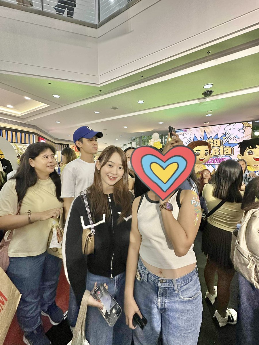 Super pretty!! Thankyouu <a href="/Ferrermaxine/">Maxine</a> 

Hello kay <a href="/dheanyuu/">Dhean Yu</a> sa likod hahahaha

DUSBI BY YOUR SIDE