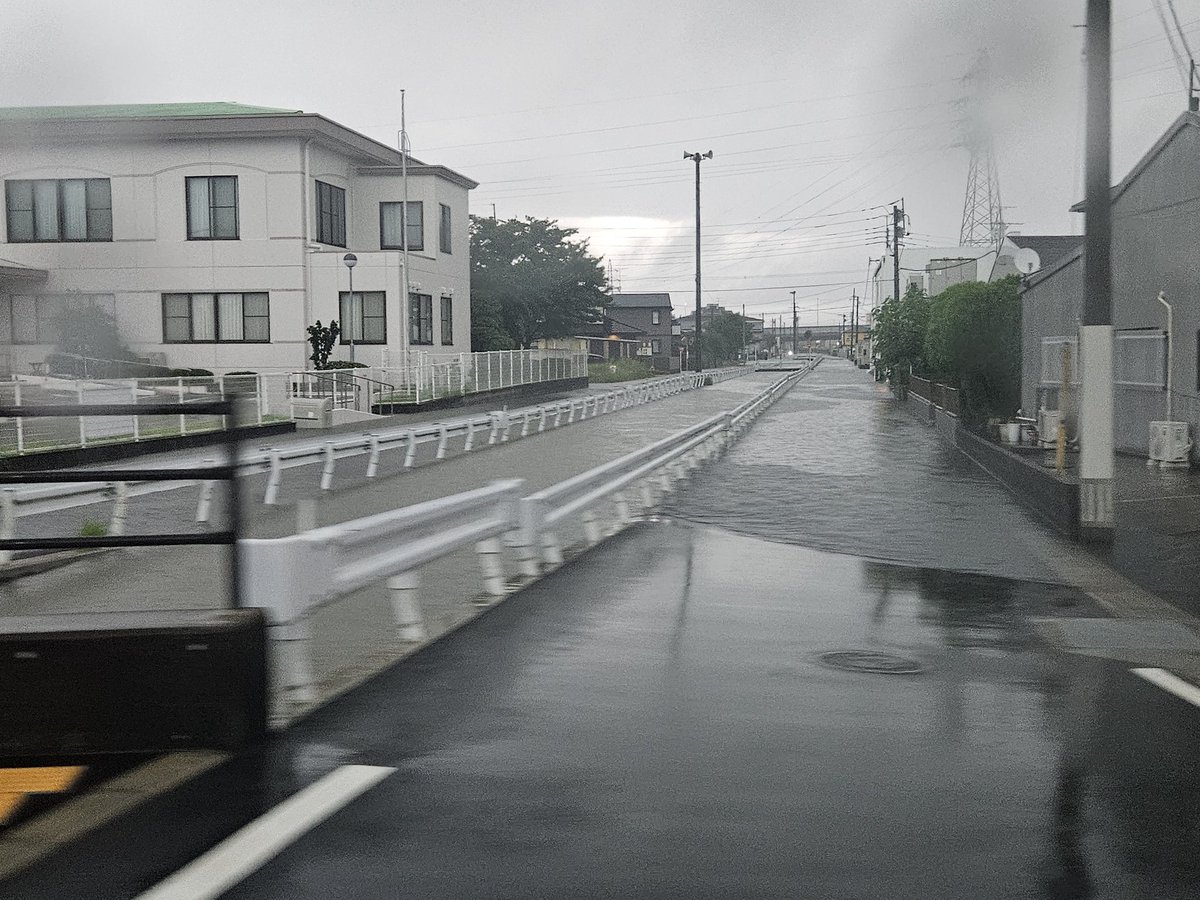 遠賀笑えんねこれ