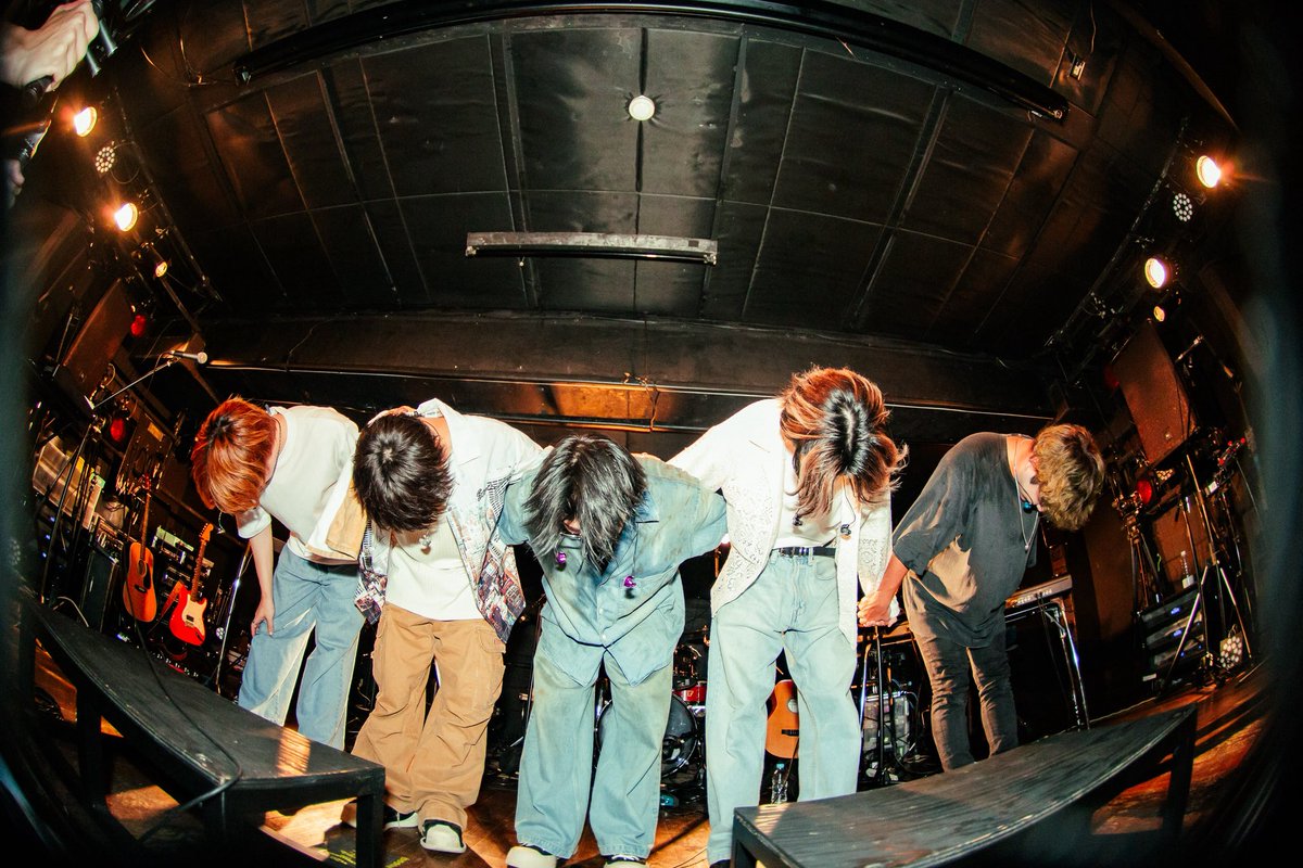 8月9日（土）
FC LIVE "Chillin’ with Tunes" 東京公演

無事に完走いたしました...
各地で待っていてくれた皆様の笑顔や声援、
そしてあの熱量は本当に最高でした。

同じ時間、同じ空間で一緒に“音”を鳴らせたことは、
僕たちにとってかけがえのない宝物です。

日々の忙しさや不安も、