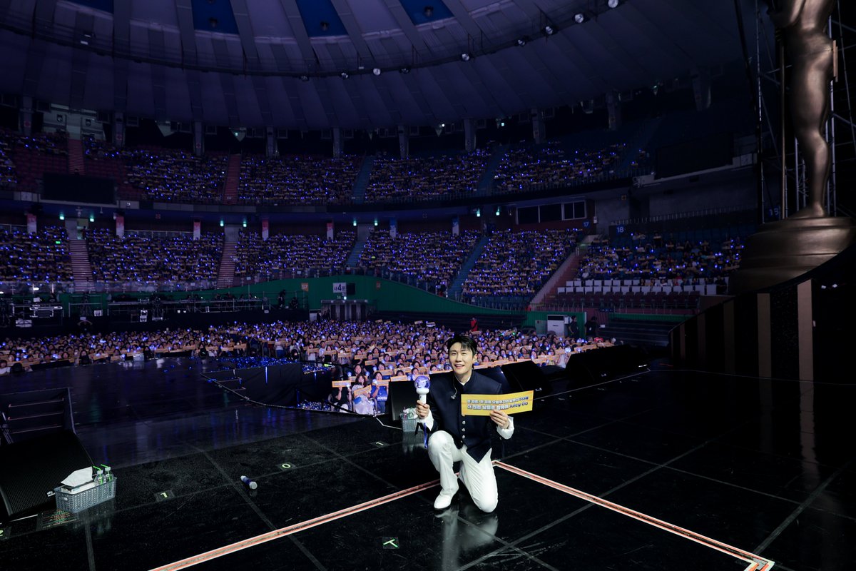 YOUNGTAK_ABYSS's tweet photo. [📸]
2025 영탁 단독 콘서트 “TAK SHOW4” - 서울 3일차 완료✨

#영탁 #YOUNGTAK
#탁쇼4 #TAKSHOW4 https://t.co/Jv4YAbPqYn