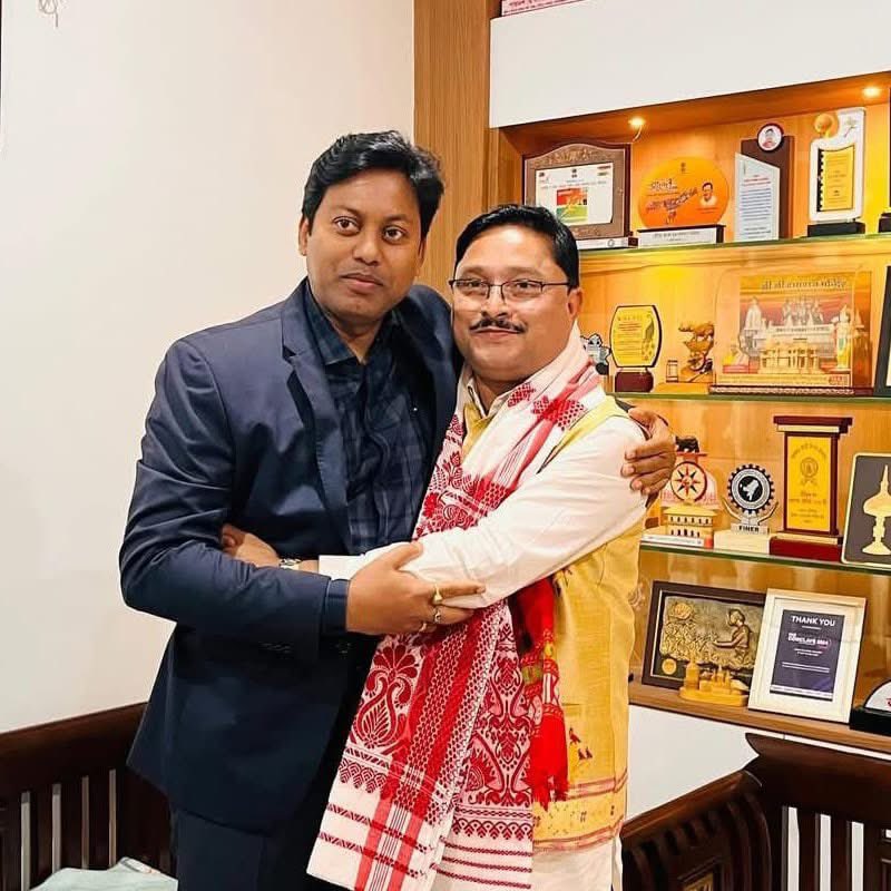 DilipSaikia4Bjp's tweet image. Heartfelt birthday wishes to Shri @pallablochandas , Hon’ble General Secretary of @BJP4Assam, Chairman of Assam State Transport Corporation, and former MP.

May Maa Kamakhya bestow upon you good health, happiness, and many more years of devoted service to the people.