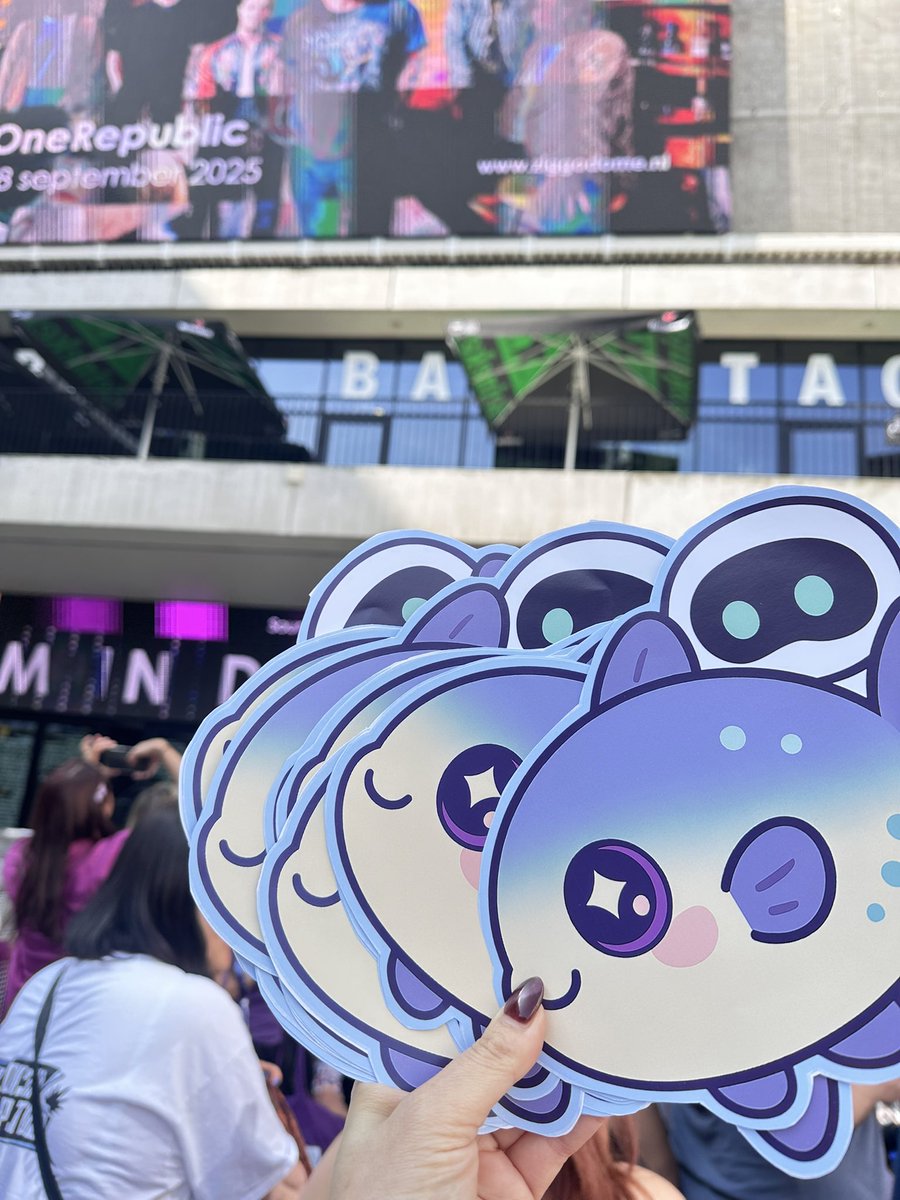 katten_BTS ARMY tweet media