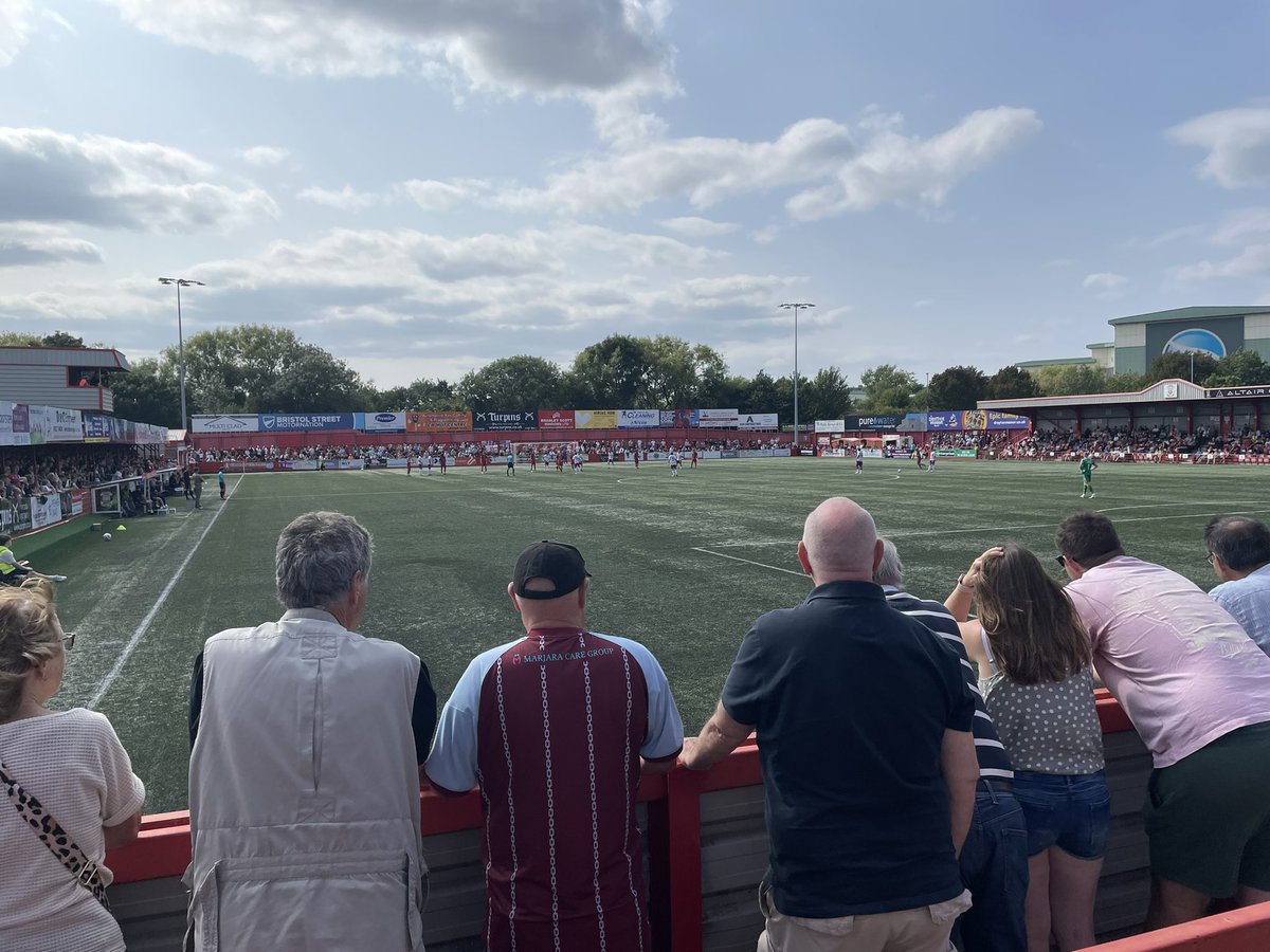 Not posted recently but wanted to thanks <a href="/SUFCOfficial/">Scunthorpe United FC</a> #sufc, #UTI , the players and fellow fans for a great day and brilliant performance on my second trip to Tamworth. I was the guy with the binoculars!