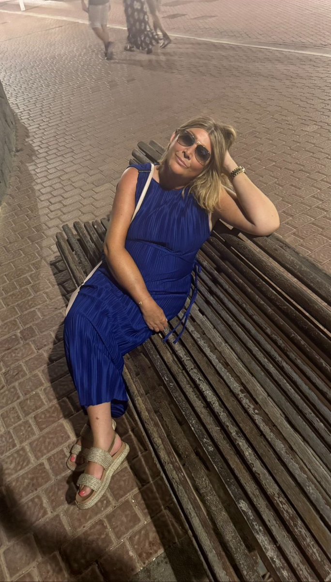 I very rarely like a photo of me but I don’t look too bad in this one so you all have to see it too 😂