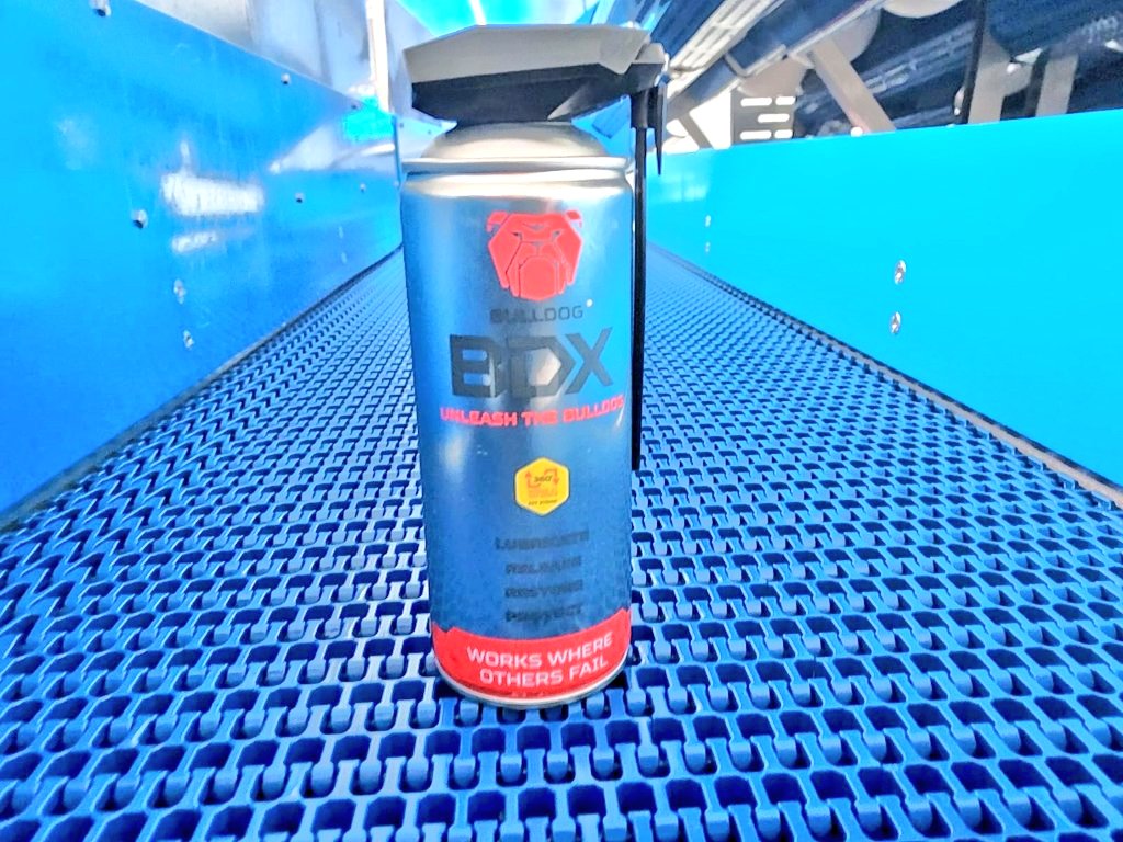 BulldogBDX's tweet photo. #onlineordering round up with #mighty #BulldogBDX #powdercoatrepairspray #rustneutralisingprimer #Alphalan heading to #Durham #Yorkshire #WestSussex #Leicestershire #Surrey #Essex #WestMidlands #Suffolk #Carmarthenshire #Anglesey #Aberdeenshire #Shropshire #PerthKinross #WestLothian #London 
Thank you all 😁 
#lubricate #release #restore #protect #workswhereothersfail #itjustdoesntgetanybetter #BDXclub
