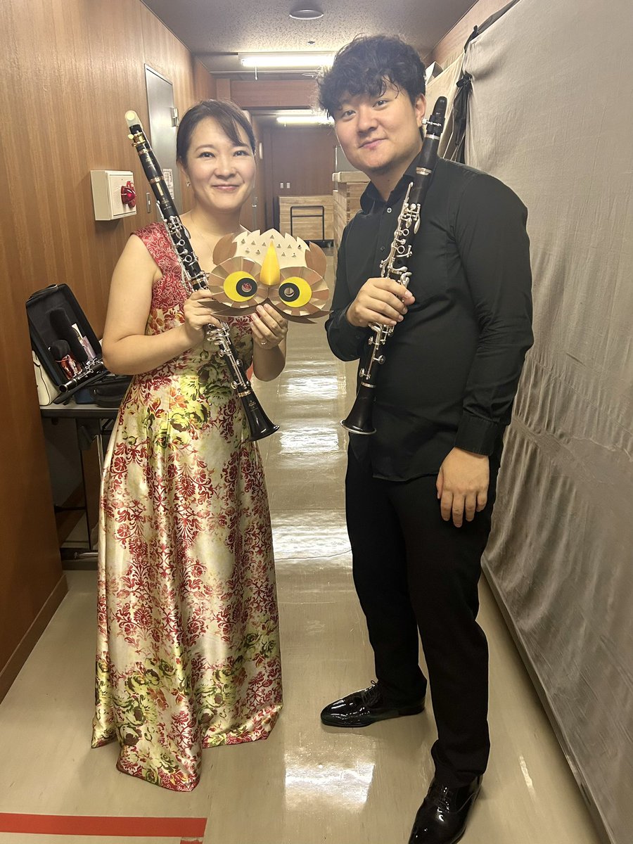 北九州国際音楽祭「おんがくはまほう」賑やかに終演いたしました♪
お足元の悪い中ご来場有難うございました🎻
まだまだ警戒レベルの高い九州地方の皆様、くれぐれも気をつけてお過ごしくださいませ。
また秋にお会いしましょう🍂🦉

#クラフクロウ
#篠崎史紀
#おんがくはまほう
#マロマロ・テュッティ