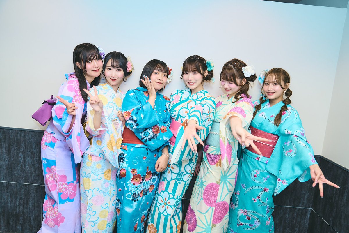 ♦︎くすみ水色♦︎銀彩加工♦︎豪華刺繍♦︎牡丹紋♦︎成人式♦︎振袖