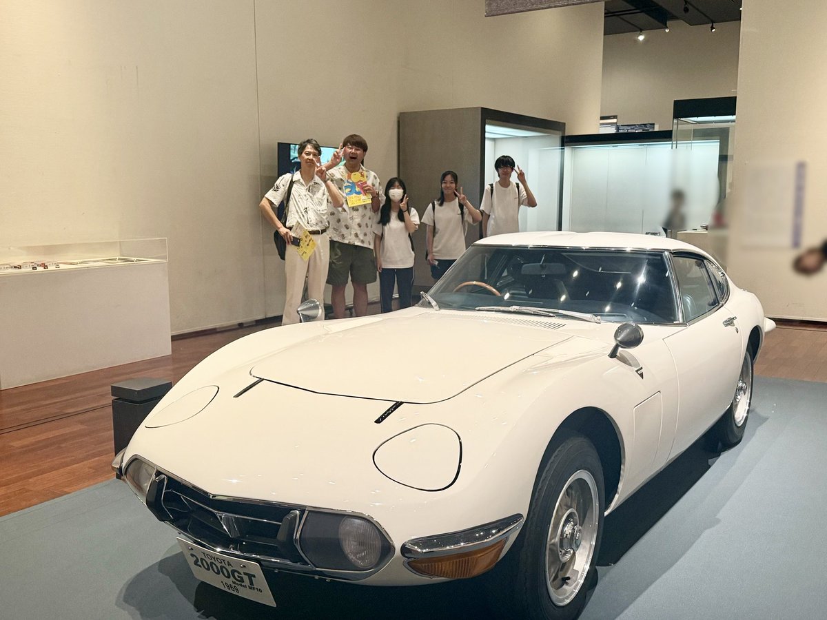 voice_sousuke's tweet image. いま、山梨県立博物館で開催されている
【みんなのクルマ展🚙】
教え子と、その教え子のパパと行ってきました〜！
いやぁ〜🤩マジでロマンが止まらない♡

こんな近くでアイルトンセナが乗っていたマシン🏎️を見られる日が来るなんて🥹🙏

#山梨県立博物館
#笛吹高校吹奏楽部 #BigSmile