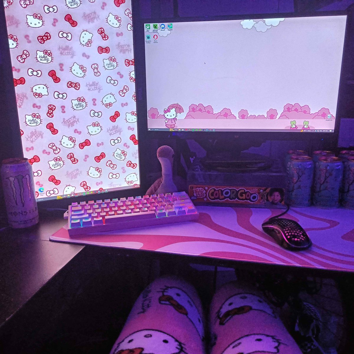 Feeling a bit cozy 🎀