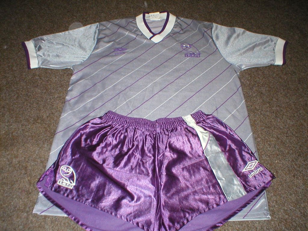 Wednesday are having a tough enough time without this wonky nod to the past from Macron.

Concept, fine (if not a bit space cadet).
Execution, grim. Superior crest (sorry Drake), practically in the armpit is a sin. Slight adjustment &amp; could be good. 

Mr Vegas to come as well. 🙄