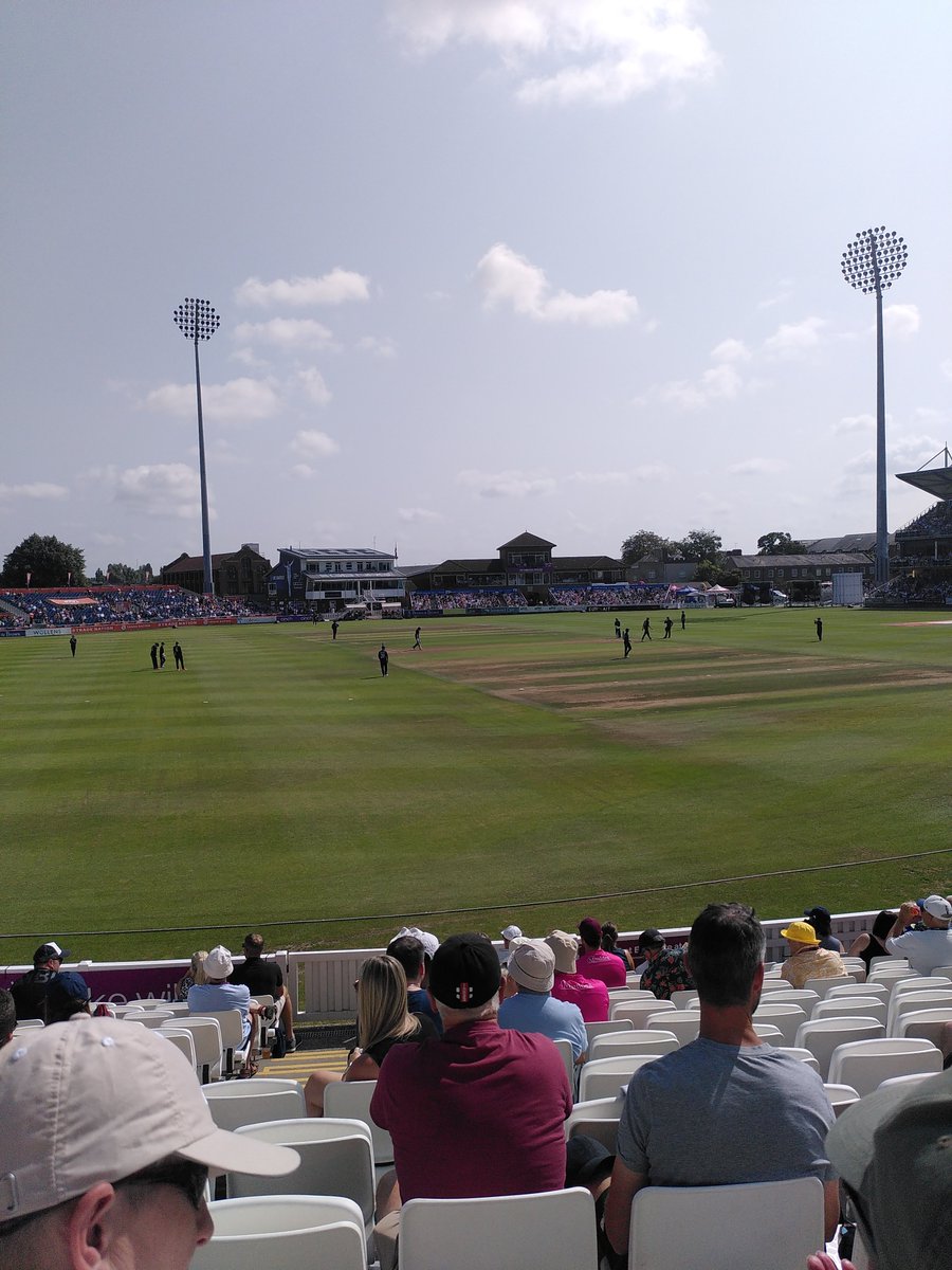 Back in the Somerset stand SOMvLAN

#wearesmomerset