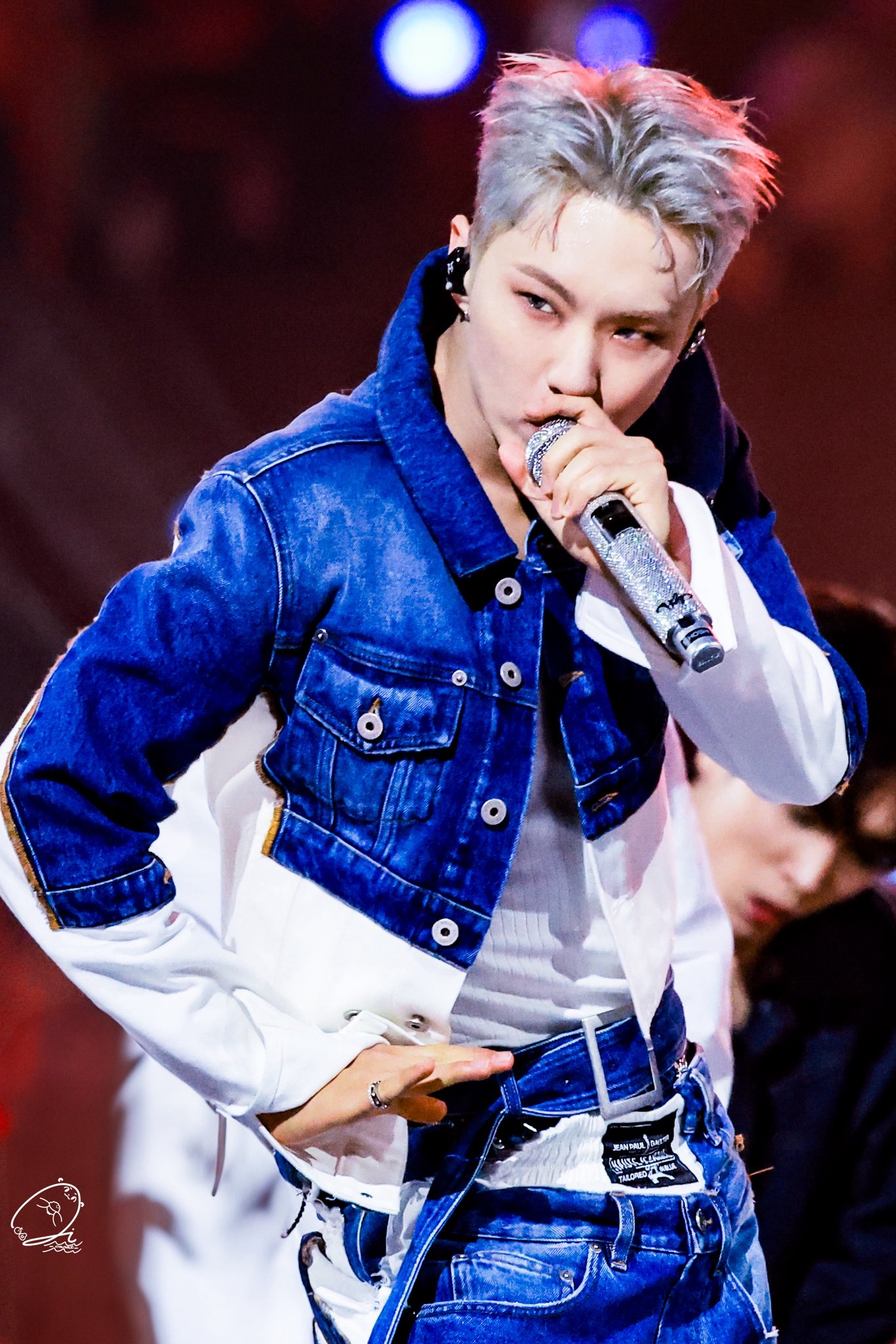 ji on X: 