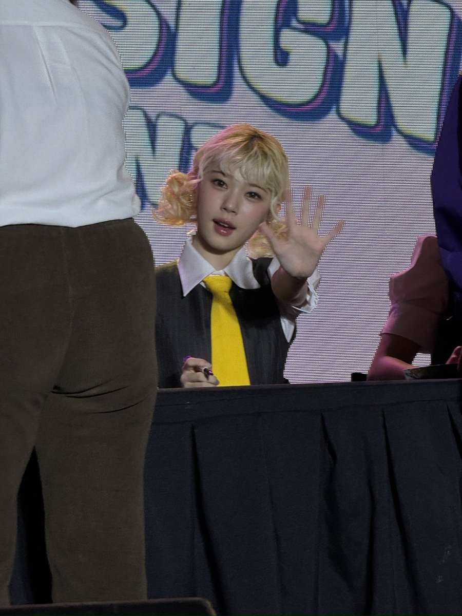 250810 Robinsons Magnolia 
#UNIS #유니스 
#KOTOKO #코토코 #모에모에코토코