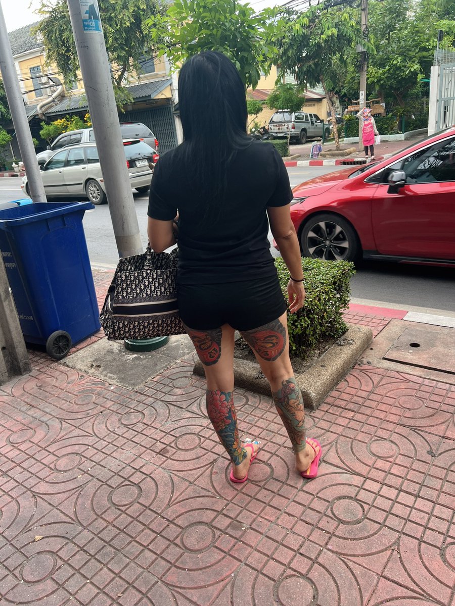 ใกล้จะถึงวันแม่แล้ว 
อยากหาลูกเขยมาไหว้แม่😅