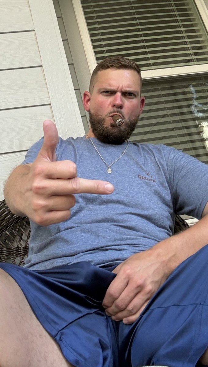 It’s my money. I’ll decide what happens with it. 🤔😈

KEEP SENDING AND BEGGING TO SERVE. 

IM SO DAMN HARD TO RESIST. 

MAGA MEN OWN EVERYTHING YOU HAVE. 

VENMO: $JDUKES98

Worship these silk shorts🖕

#findom
#master 
#cashmaster 
#humanatm 
#alphamen