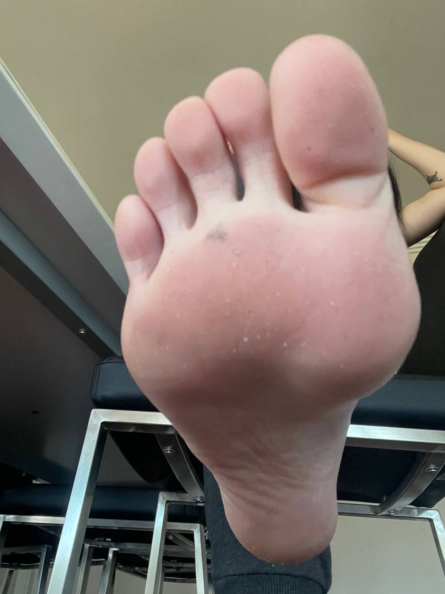youspoilmaya's tweet photo. sniff to help cope how much you've lost to findom https://t.co/SSgoz5QcNf