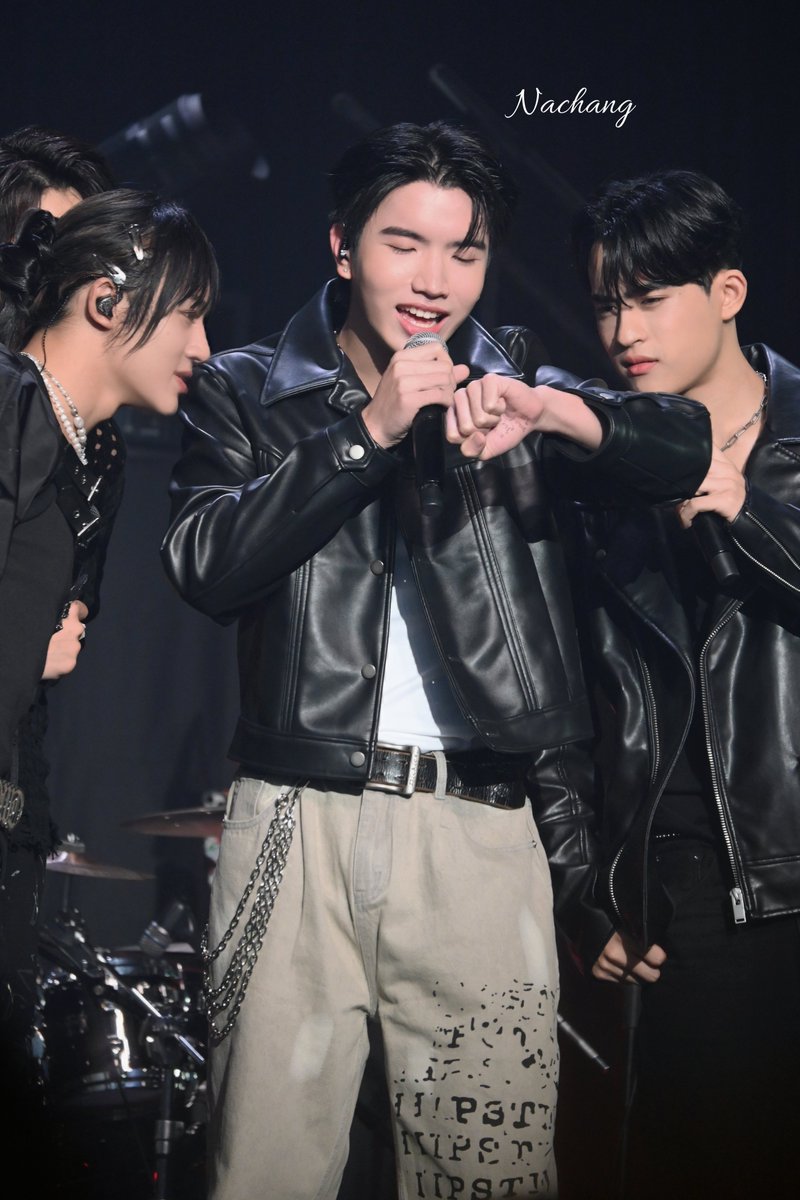 ❤️
#keenkeno
#barcodetin
#Lego_Rapeepong
#GMMTVMUSICONXJAPAN2025
#GMMTVMUSICONXJAPAN2025D2