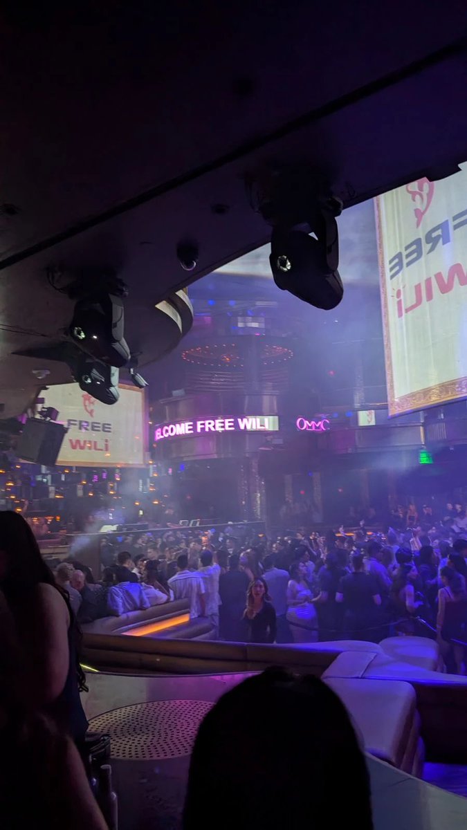 🎉 Join us TONIGHT at <a href="/OmniaLasVegas/">OMNIA Las Vegas</a> to celebrate ONE YEAR of <a href="/FREE_WiLi_/">FREE-WiLi</a> rocking the #Badgelife scene at @DEFCON! 🚀Our FREE-WiLi are lighting up the dancefloor with hacker flair. 💾🦜 Come party, hack, and vibe with us! 🕺💃<a href="/DefconParrot/">DEF CON Parrot🦜</a> 

🙌 Big thanks to @ICSVillage for the